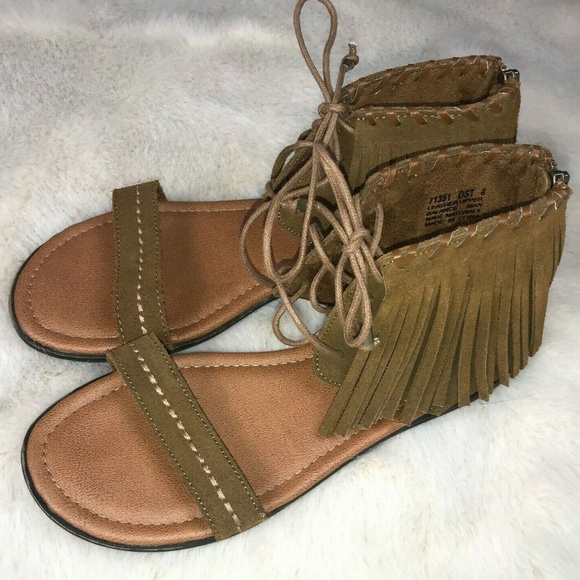 minnetonka havana sandal